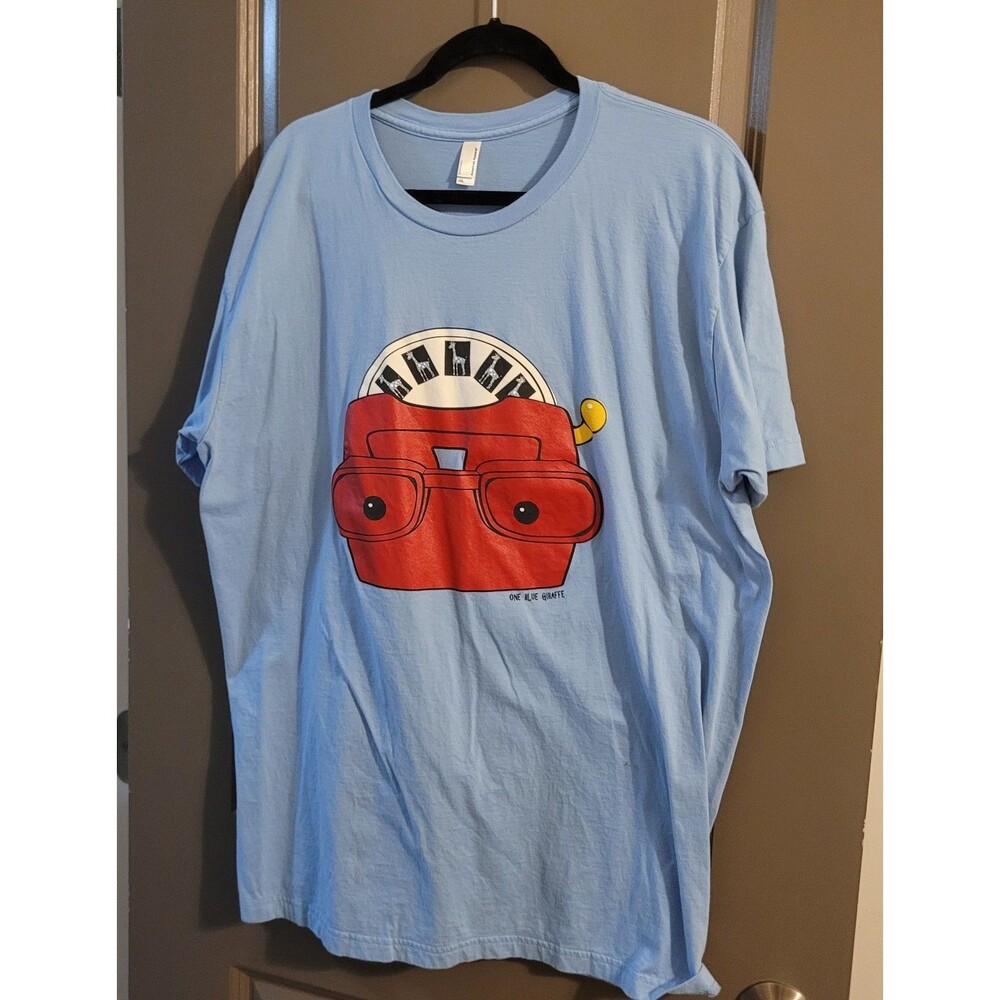American Apparel T-Shirt 2XL Blue Vintage View-Master Graphic Blue Giraffe